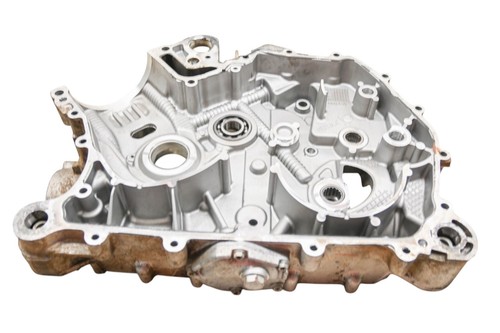 16 Can-Am Outlander 450 L 4x4 Crankcase Center Crank Case - Picture 3 of 7