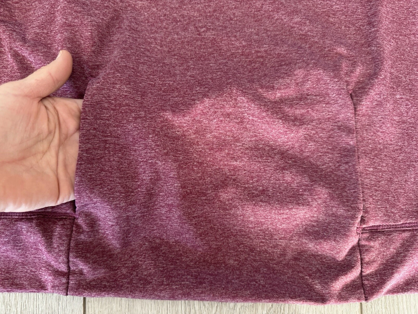 lululemon light cowl-neck kangaroo pocket thumb hole pullover hoodie
