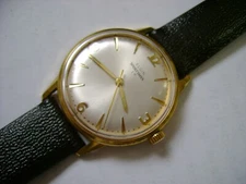 VINTAGE WIND UP ELGIN SPORTSMAN 17 , RUN GREAT