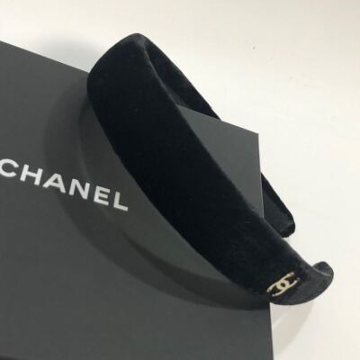 CHANEL Headband Black Velour Gold CC Logo Coco 23V with Box CHANEL Headband Black Velour Gold CC Logo Coco 23V with Box