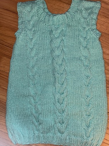 BOY/GIRL SZ 10 HANDMADE HANDKNIT SWEATER VEST WITH CABLE KNIT ESTATE FIND! - Picture 7 of 7