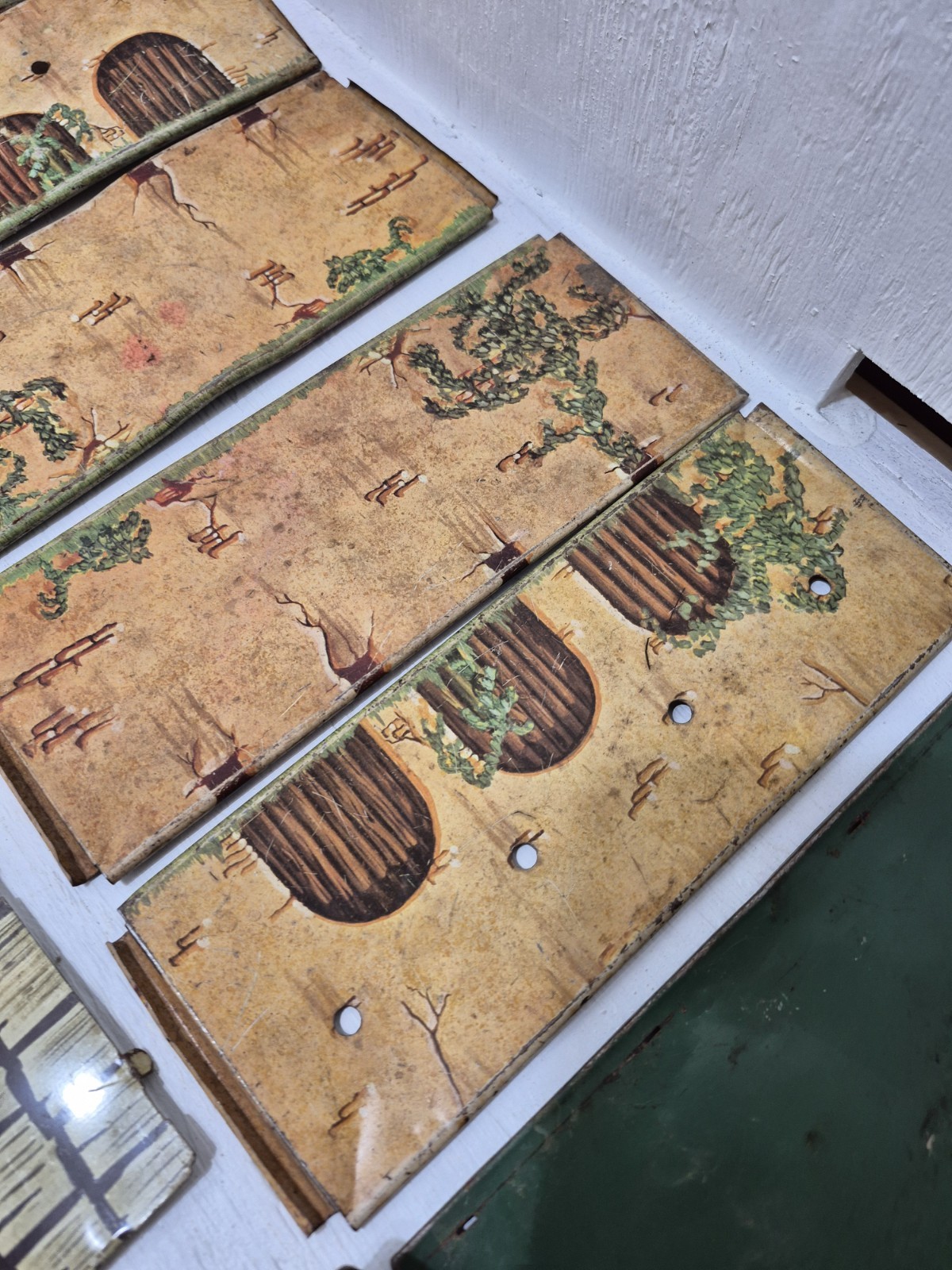 Vintage T. Cohn and Mark Fort Davy Crockett Tin Toy Parts Playset Lot Litho