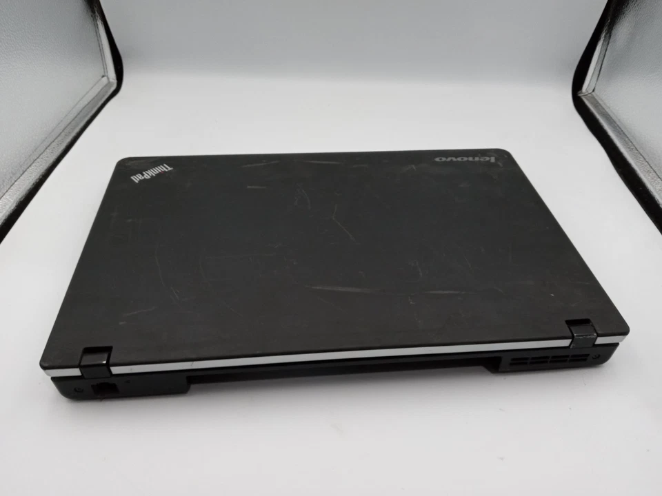 Lenovo ThinkPad Edge E520 15" Laptop i3-2310M 8GB RAM - BAD MOUSE BUTTONS -RR - Image 4 of 4