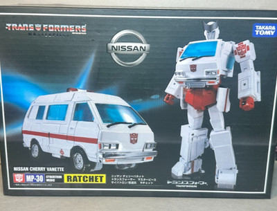 Transformers Masterpiece KO MP-30 Ratchet G1 New Sealed