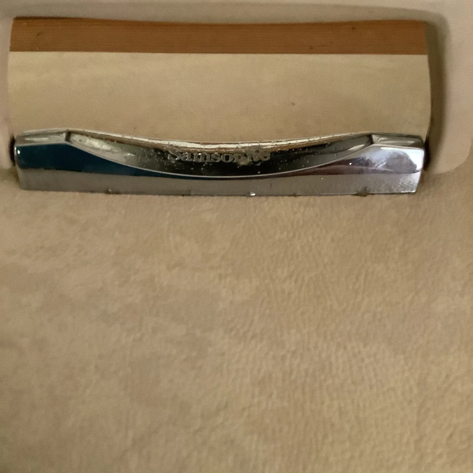 Vintage Samsonite Off White Makeup Train Case Tray Mirror Pockets Handle Key - Image 2 of 4