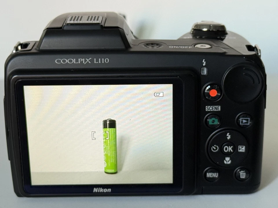 Nikon Coolpix L110 Digitalkamera, 12,1 Mp Bridgekamera getestet funktioniert top - Bild 2 von 4