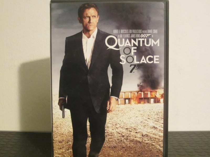 Quantum of Solace DVD 2009 MGM, 007, Daniel Craig, Jeffrey Wright, Judi Dench