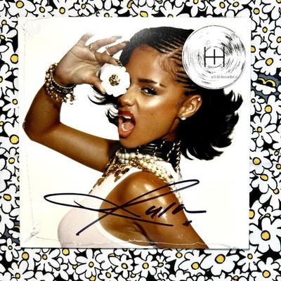 Tyla CHANEL SIGNED 7