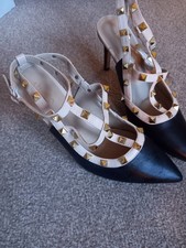 Gorgeous Black/cream/gold Studded Strappy Heeled Cushioned Shoes
