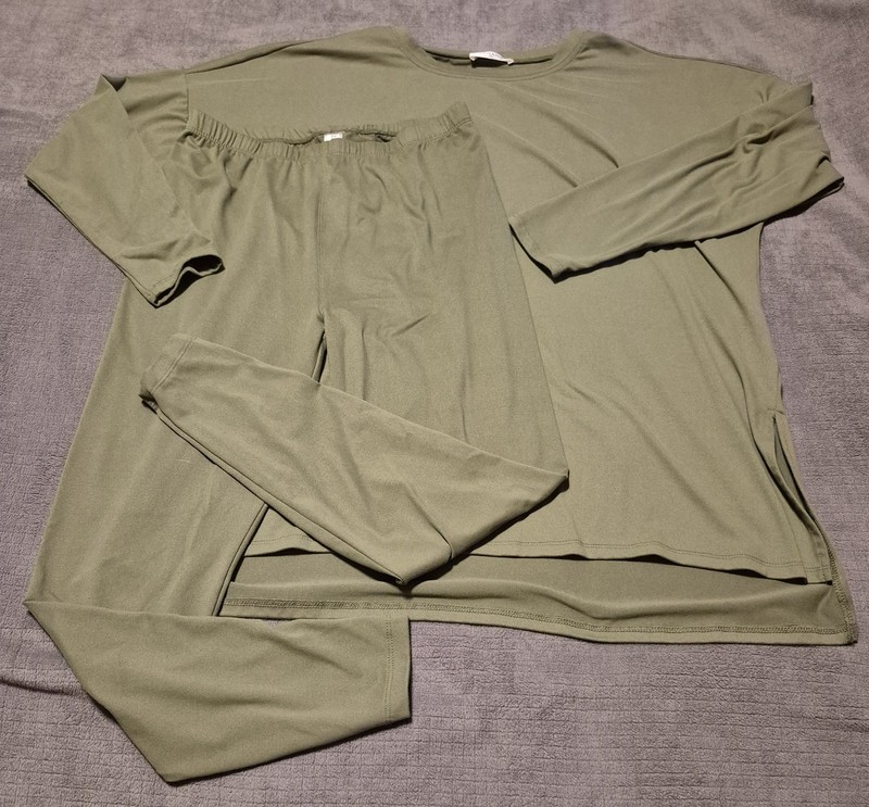 Zenana Two Piece Set Lightweight Long-Sleeve Top and Pants - Olive Green - XL
