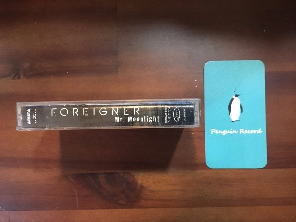 FOREIGNER - MR.MOONLIGHT CASSETTE TAPE KOREA EDITION SEALED - Image 2 of 3