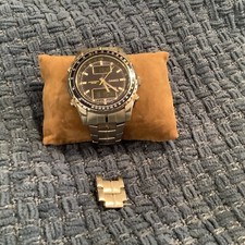 Casio MTP-4700 world time Chronograph analog / digital watch.