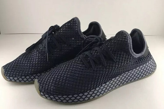 valt adidas schoenen groot of klein