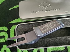 Rare Scotty Cameron 2009 Speedy Greens Pivot/Divot Tool     NEW IN ORIGINAL TIN