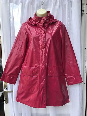 HOT PINK SHINY HOODED MAC MACK RAIN COAT SZ FROM