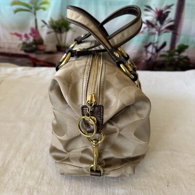 バッグ Coach Signature satin bag champagne gold Coach Poppy Signature Sateen Lurex Satchel Handbag Gold Bronze