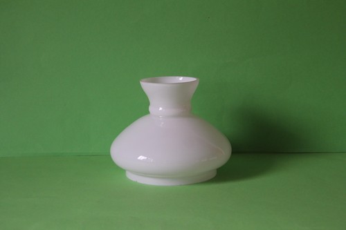 Lampenschirm Kuppel für Petroleumlampe Öllampe Tischlampe Weiss 12,9 cm 092232 - Picture 2 of 2