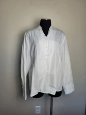 White Collarless Blouse Lace Trim Pearl Button Elegant Pilgrim Pioneer Victorian