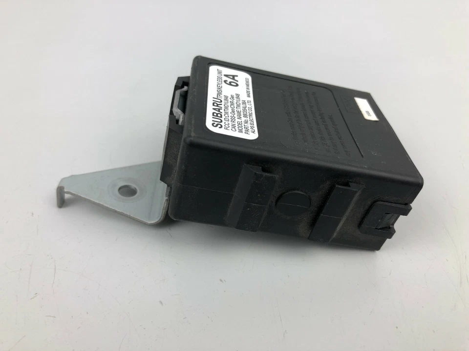 2015 - 2018 Subaru Outback Legacy Keyless Entry Control Module Unit 88035AL06A - Image 4 of 4