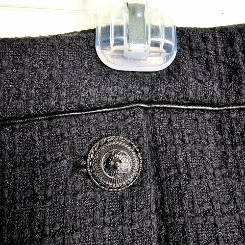 WHITE HOUSE BLACK MARKET Minirock SCHWARZ Knöpfe Größe 10 P Preppy Twee Academia - Bild 3 von 6