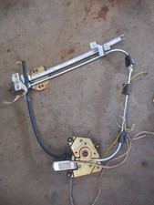 LANCIA Delta tutte fino al 1992 - Alzavetro / cristallo SX - Ricambio nuovo