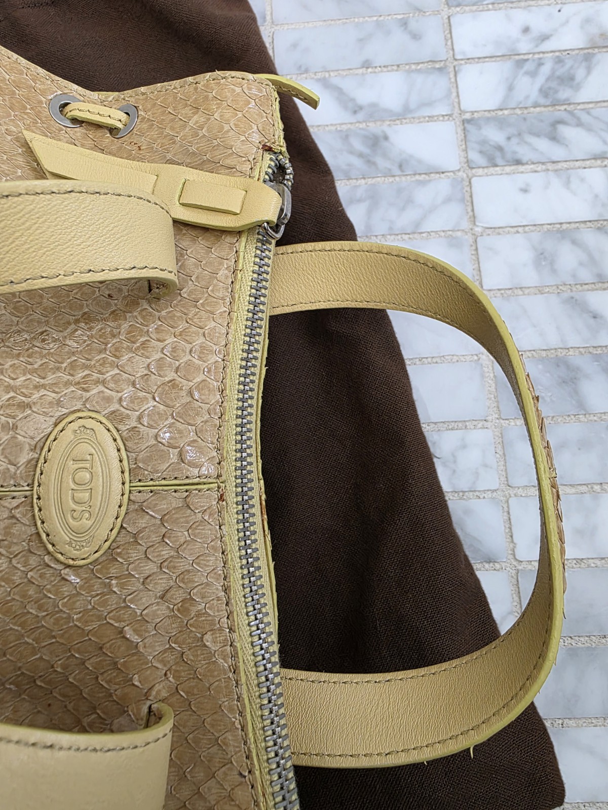 Vintage Tods Mini Yellow Python Snakeskin Leather… - image 7