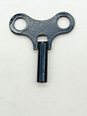 ANTIQUE CLOCK  KEY Size #10 4.4mm (CM93-222)