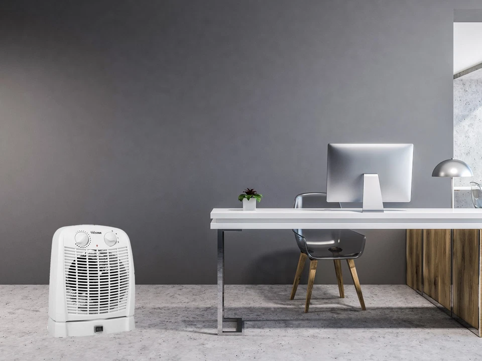 Kleiner Elektro Heizlüfter fürs Bad mit Thermostat & Ventilator Baby Wickeltisch - Bild 3 von 4