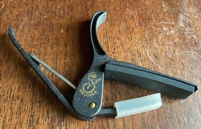 Grover Guitar Capo - for Acoustic or Eletric Guitar