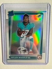 K227,638 - 2021 Donruss Optic Holo #208 Jaylen Waddle RR