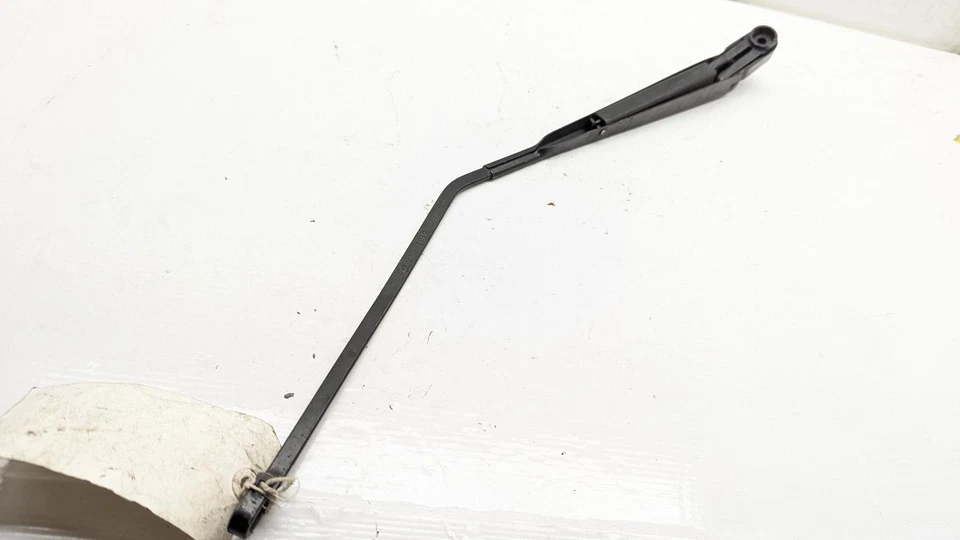 Toyota Celica 1999 - 2006 Rear Window Wiper Arm 8409 - Image 4 of 4