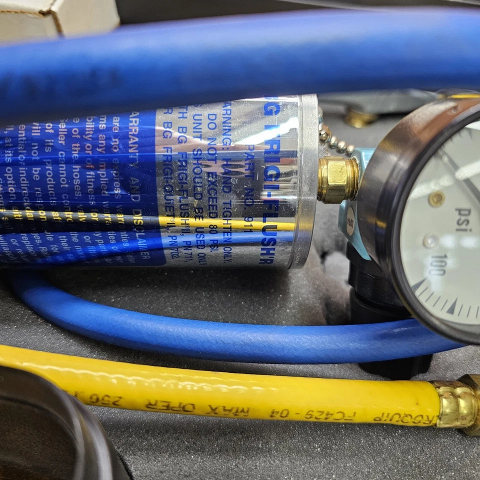 Kit de aire acondicionado Frigi Service Car panel de control de aire acondicionado medidor y bote de bomba EE. UU. Foto 2 de 4