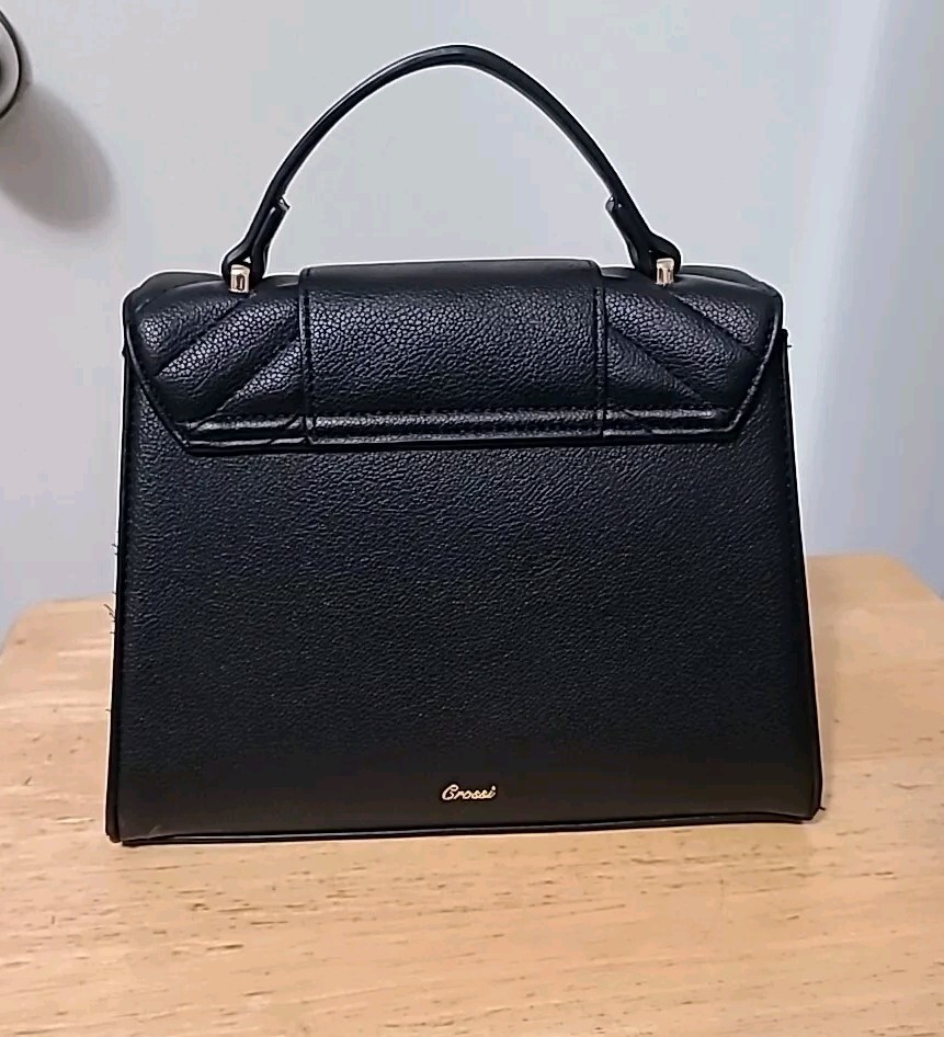 womens Crossi Black Medium Convertible Handbag/Crossbody Snap