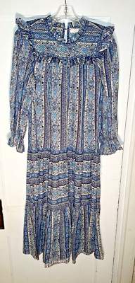 Doen Mountain Dress Blue Smocked Size M.  d865