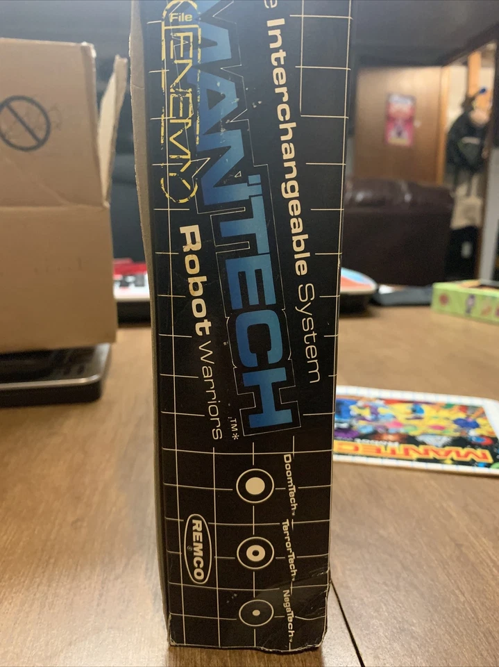 De colección 1983 Remco Mantech Robot Warriors Negatech En Caja Difícil de Encontrar Raro Foto 3 de 4