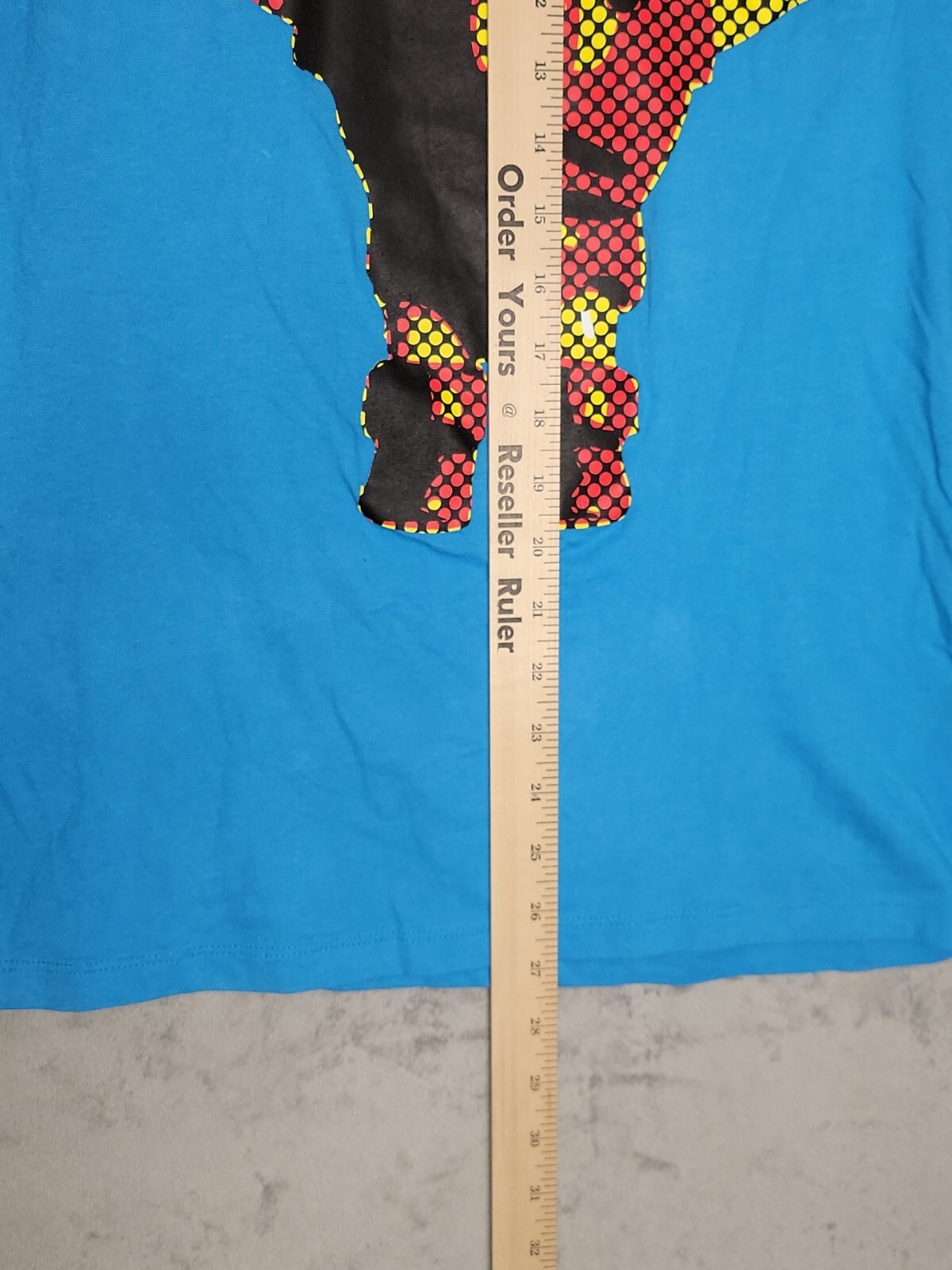 Tokidoki x Marvel Womens Iron Man Cheer Shirt Size Me… Gem