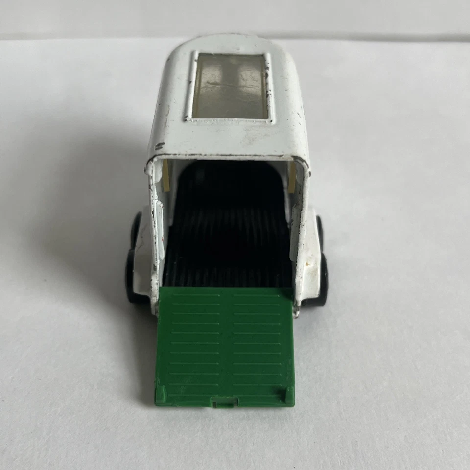 Matchbox Superfast Pony Trailer - Image 4 of 4