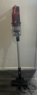 ESSENTIALS C150SVC22 Akku-Leichtstaubsauger gebraucht sauber gebrauchsfertig