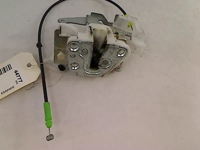 SERRURE DE PORTE AVANT DROITE Peugeot 107 2009 9136T1 - Photo 1/2