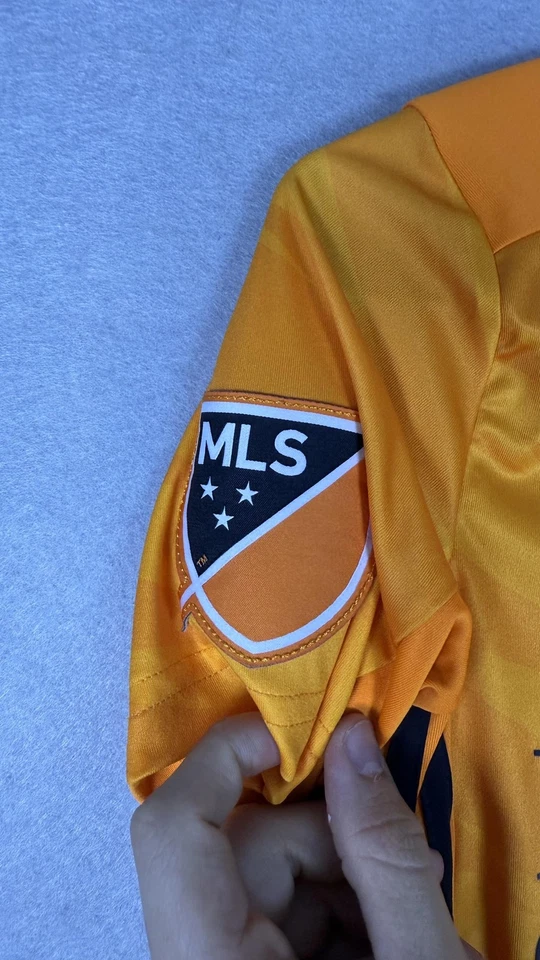 Camisa Houston Dynamo Para Hombres Pequeña MLS Fútbol Adidas MD Anderson Cancer Center Foto 3 de 4