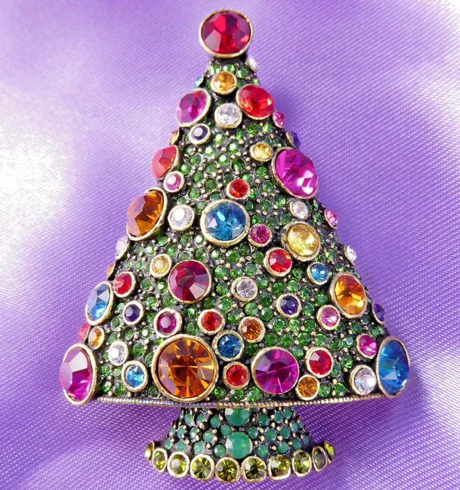 HEIDI DAUS Sparkling Spruce Crystal Holiday Christmas Tree Pin Brooch Beautiful - Image 3 of 4