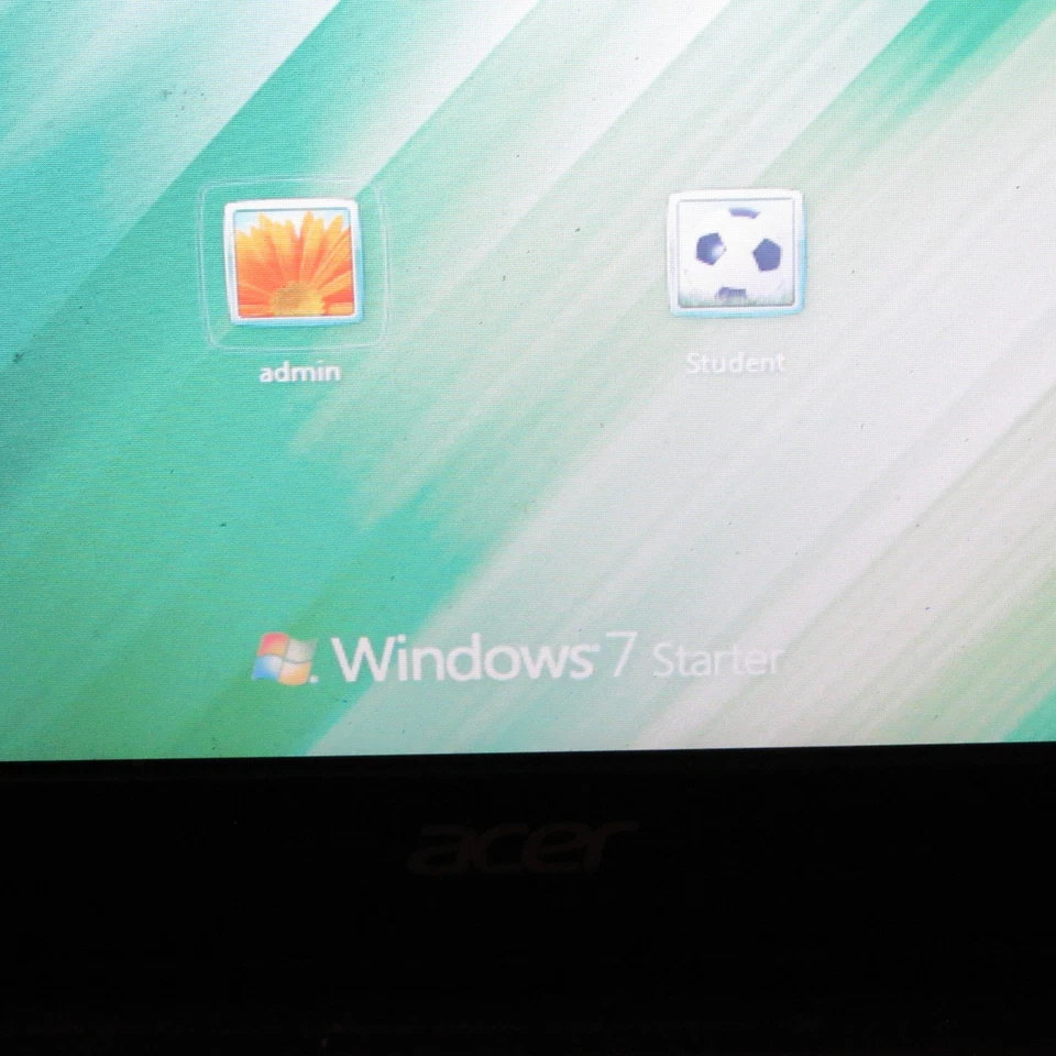 Acer Aspire One ZE7 - Parcialmente probado; tal cual Foto 3 de 4