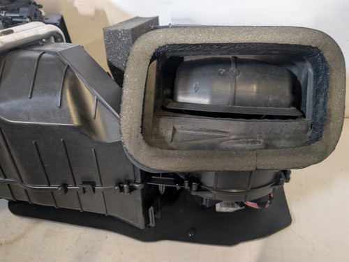 Audi A6 heater blower box heater matrix 4G2820005L C7 All Road 2012-2017 - Picture 3 of 24