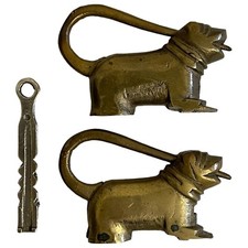 Vintage Brass Foo Dog Padlocks with Key - Unique Collectible