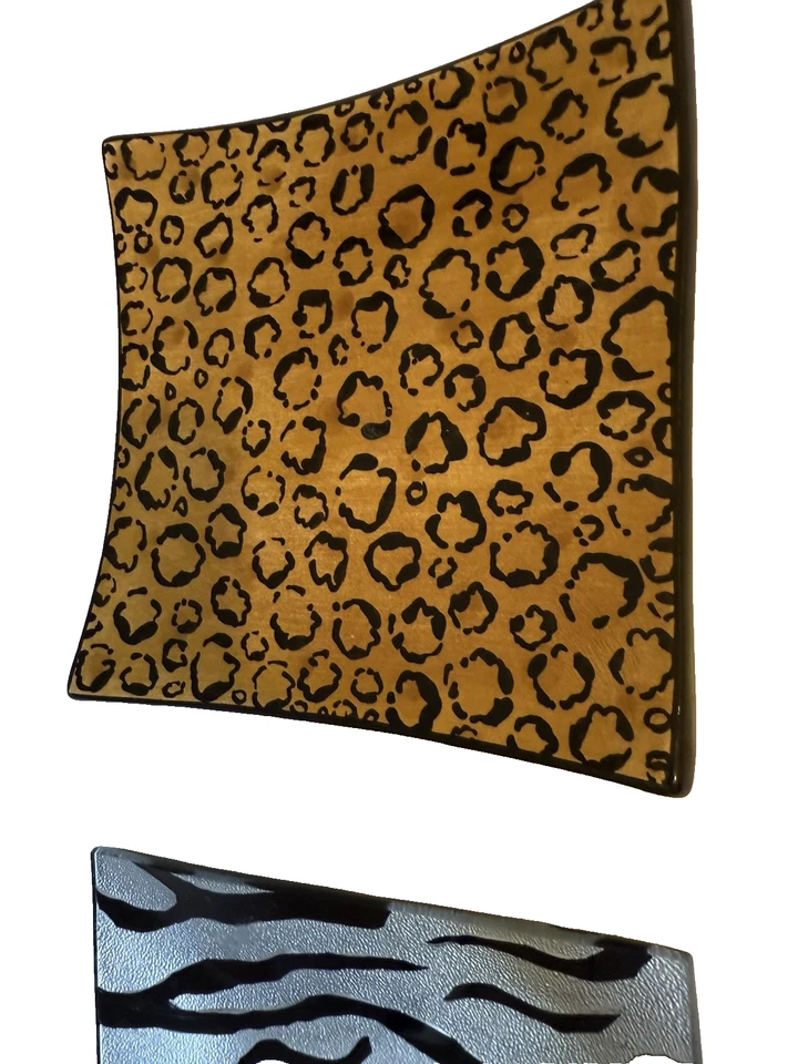 Animal Print Square Plates set of 2 Laurie Gates Jungle Gift - Image 3 of 4