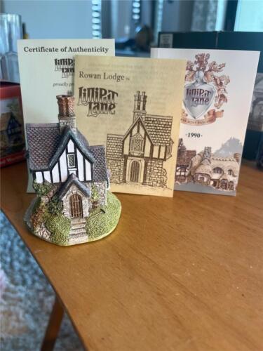 Rowan Lodge  Lilliput Promo Item.  Mint in box with deed. 1990. - Picture 1 of 6
