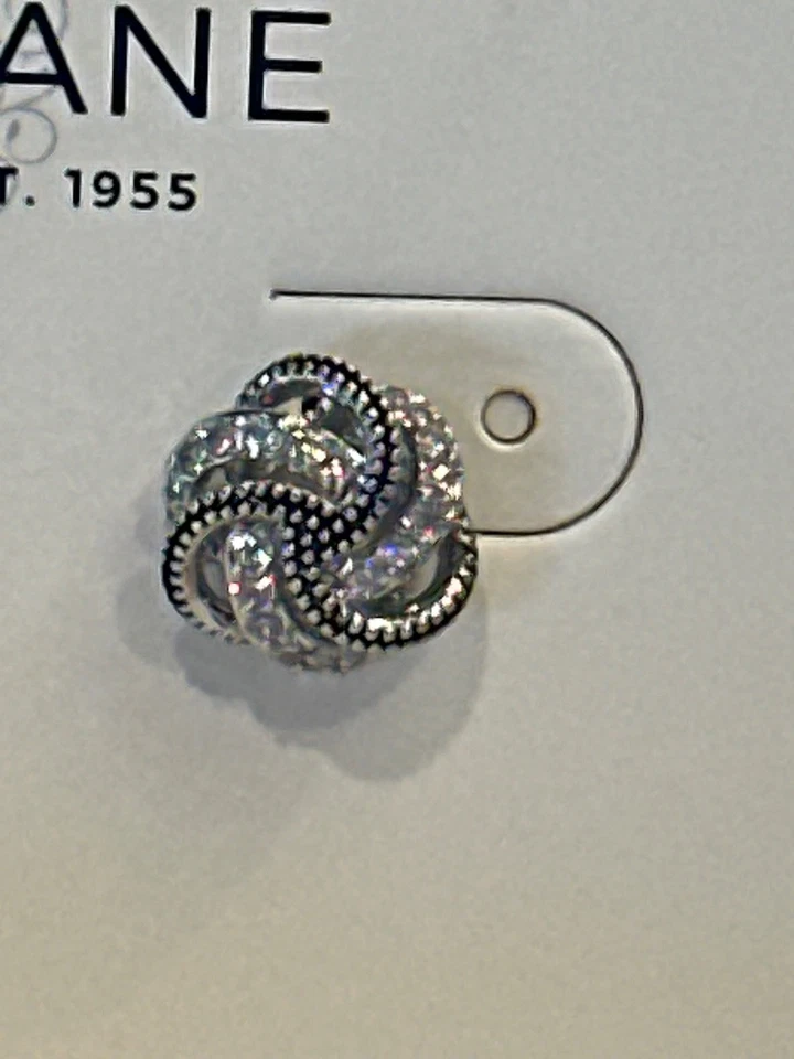 Pendientes perforados Park Lane "KNOTTIE" de cristal austriaco en PLATA Reg. $47 Foto 4 de 4