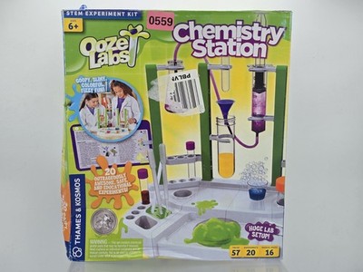 Thames & Kosmos Ooze Labs Chemistry Station Kit 20 Experiments NEW (Box Damage)