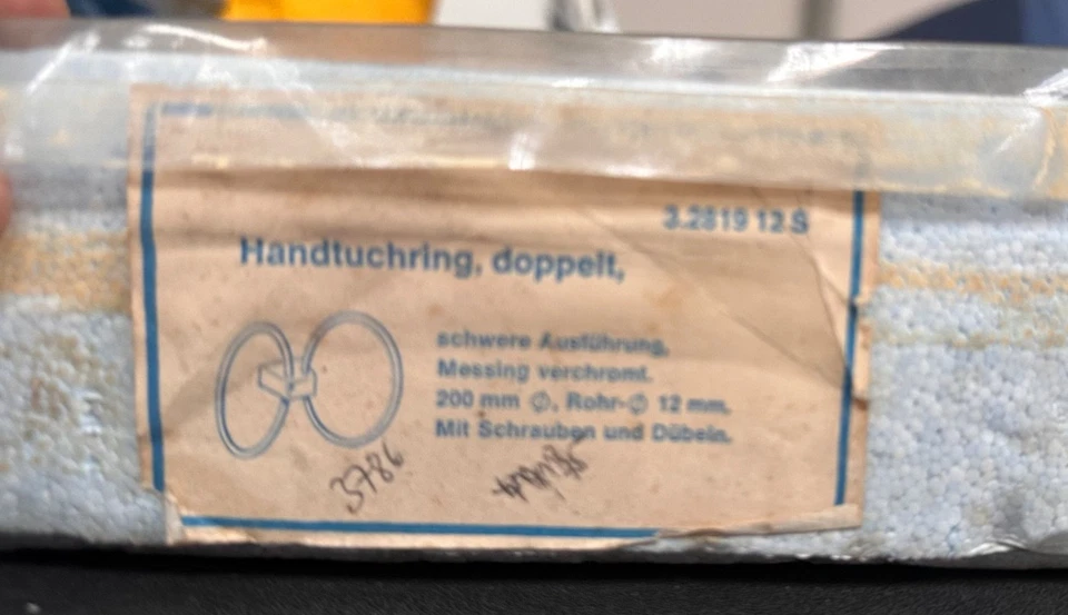 Handtuchring doppelt, rund Messing verchromt, schwere Ausführung, mit Schrauben - Bild 2 von 4