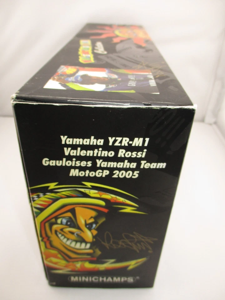 YAMAHA YZR-M1, #46, Valentino Rossi, 2005 MotoGP!!! - Bild 3 von 4